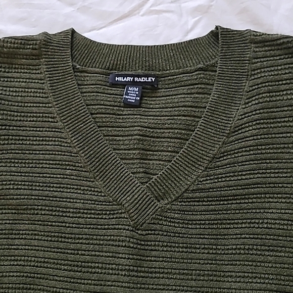 Hilary Radley Military Green V-Neck Pullover Long Sleeves Knitted Top, Size M - Picture 5 of 11